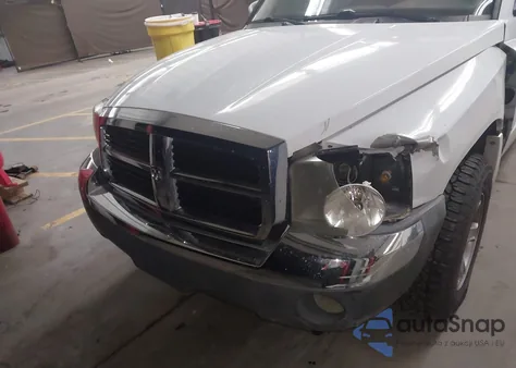 2005 Dodge Dakota Slt z USA, uszkodzony, nr VIN 1D7HW42N25S290860